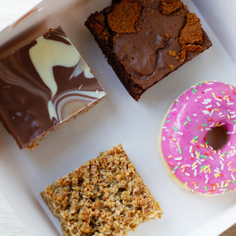 Homemade Cake Selection Box - 4 Slices